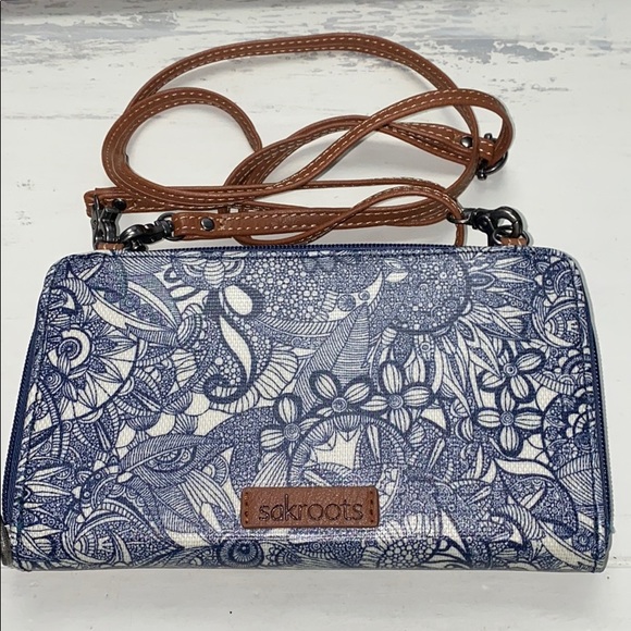 Sakroots Wallet on String Wristlet BNNT - Picture 2 of 11
